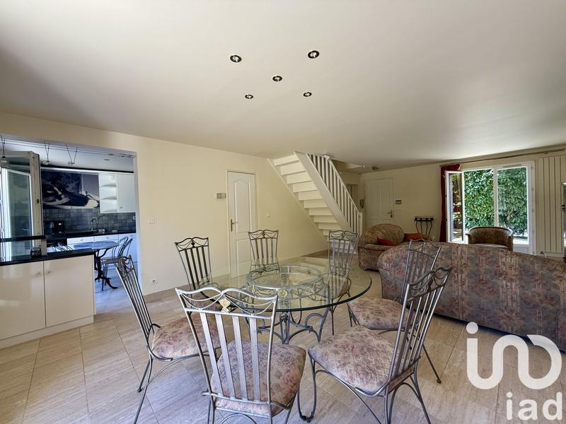 Maison - 128 m² - 7 pièces