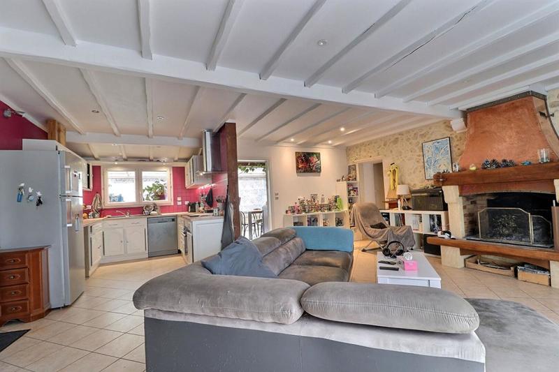 Maison - 128 m² - 4 pièces
