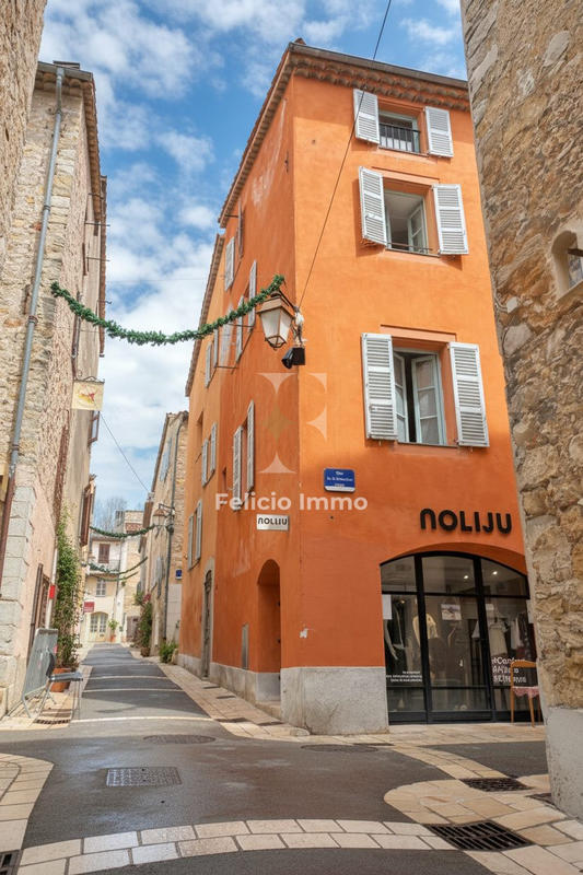 Immeuble - 152 m² - 2 pièces