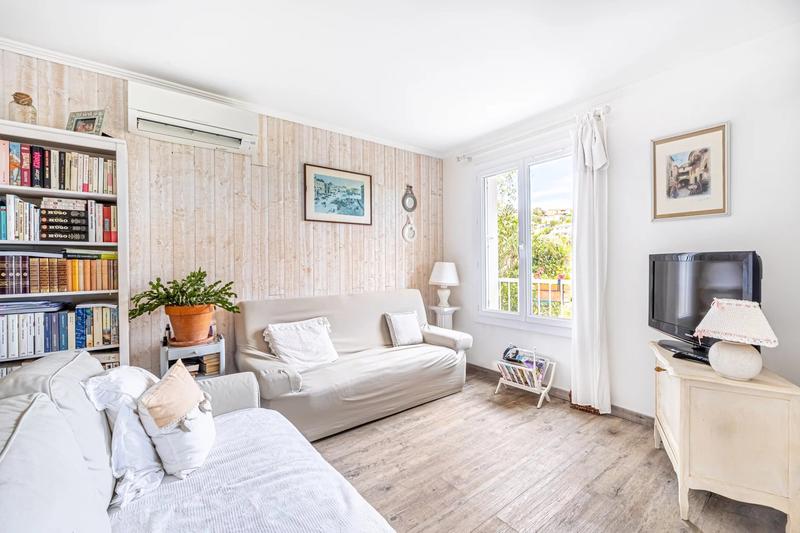 Appartement - 80 m² - 3 pièces