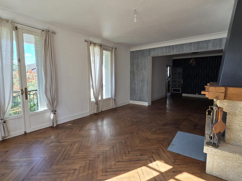 Maison - 144 m² - 6 pièces