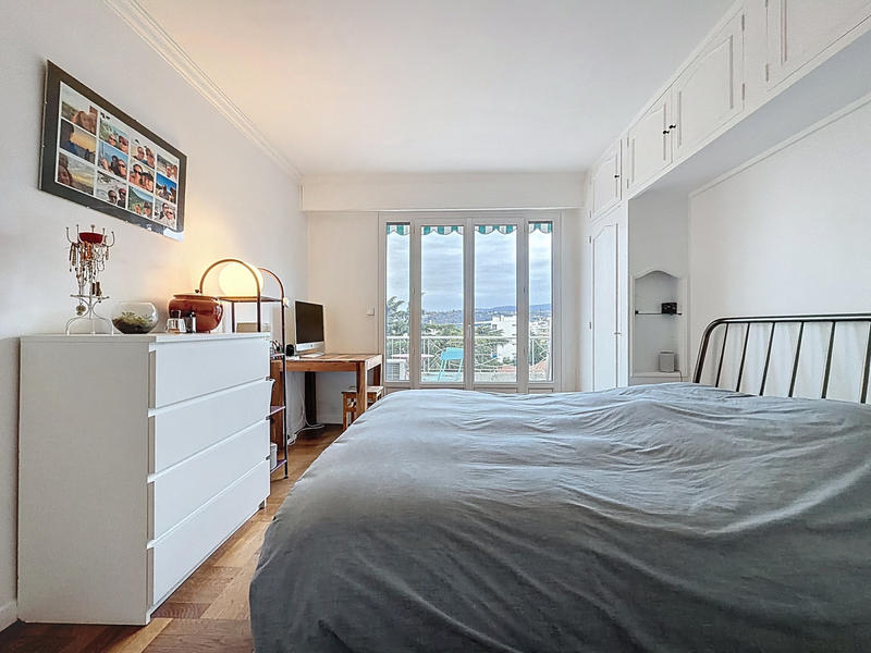 Appartement - 80 m² - 3 pièces