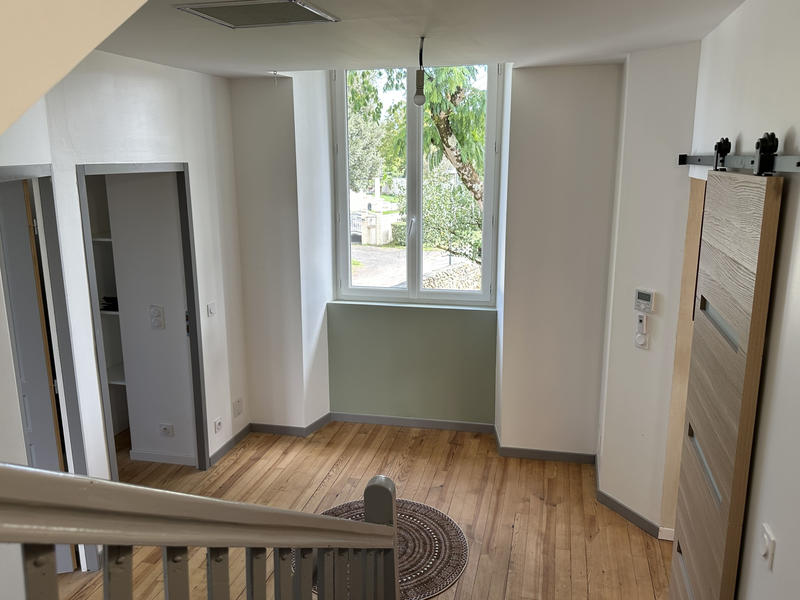 Maison - 205 m² - 5 pièces