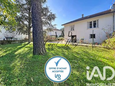 Maison - 94 m² - 5 pièces