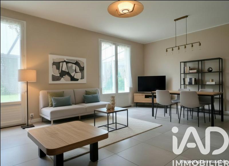 Maison - 91 m² - 5 pièces