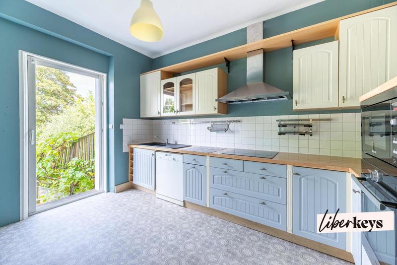 Maison - 160 m² - 7 pièces