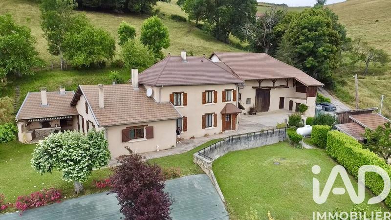 Maison - 190 m² - 7 pièces