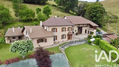 Maison - 190 m² - 7 pièces