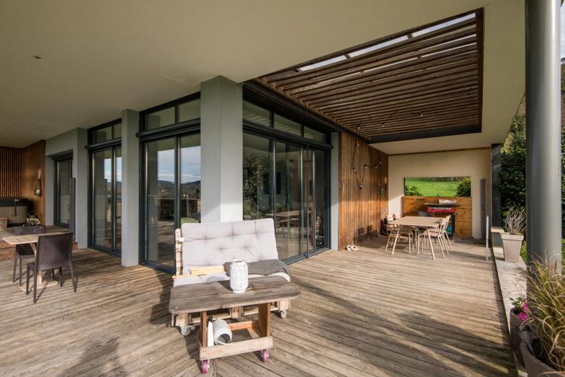 Maison - 194 m² - 5 pièces