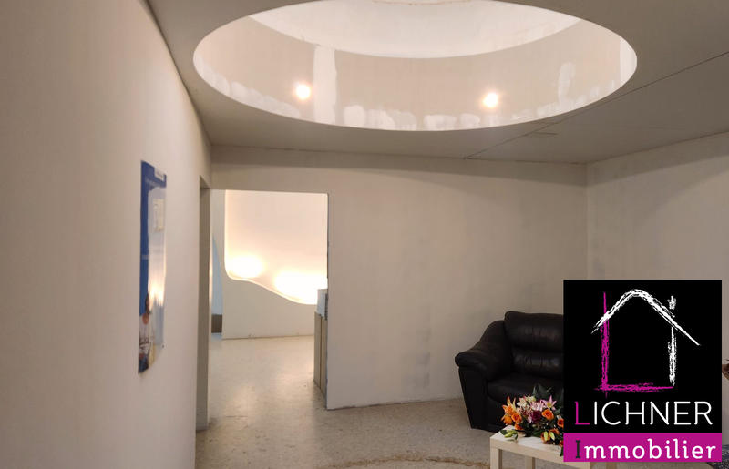 Fonds de commerce - 500 m²