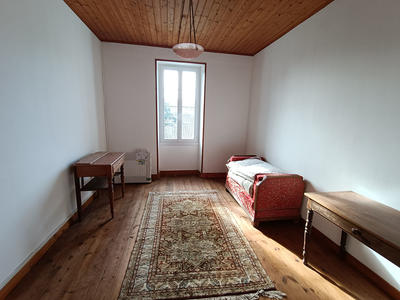 Maison - 287 m² - 10 pièces