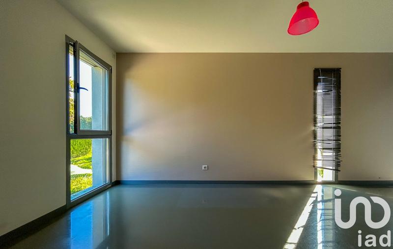 Maison - 194 m² - 7 pièces