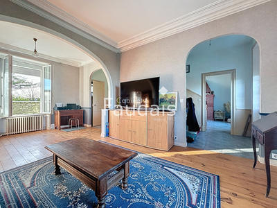 Maison - 147 m² - 5 pièces