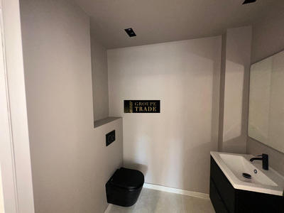 Local commercial - 140 m²