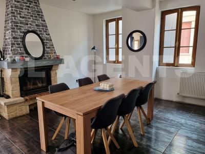 Maison de ville - 163 m² - 6 pièces