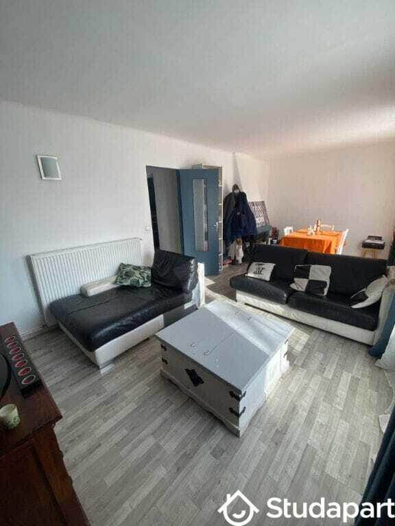 Maison - 150 m² - 12 pièces