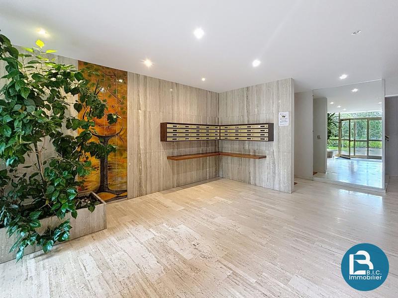 Appartement - 112 m² - 5 pièces