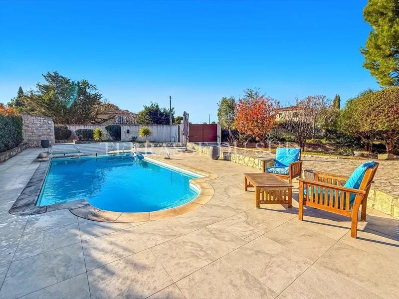 Maison - 173 m² - 6 pièces