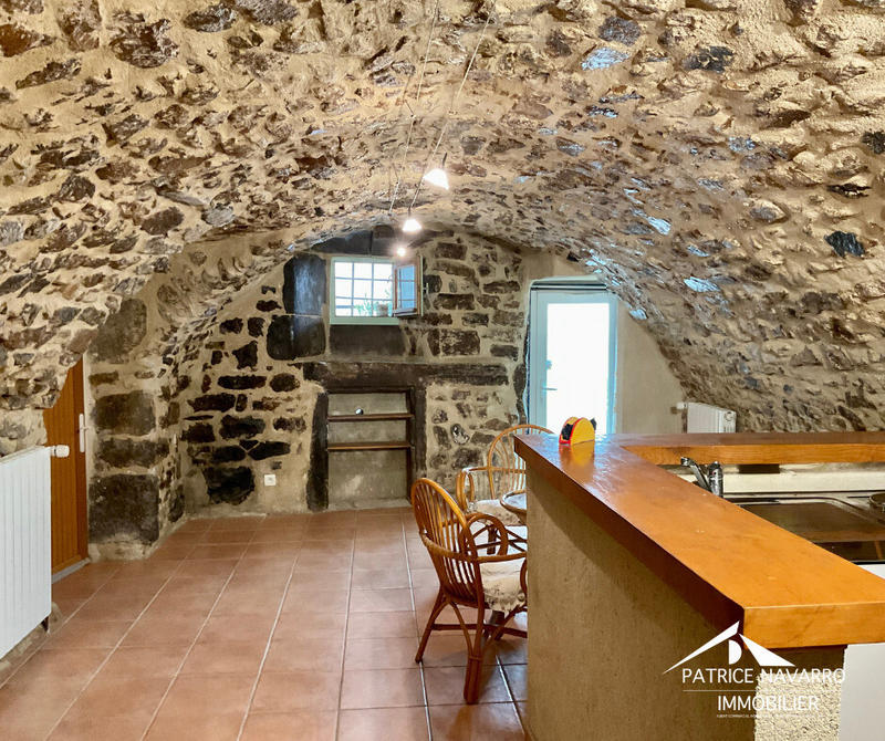 Maison de village - 87 m² - 4 pièces