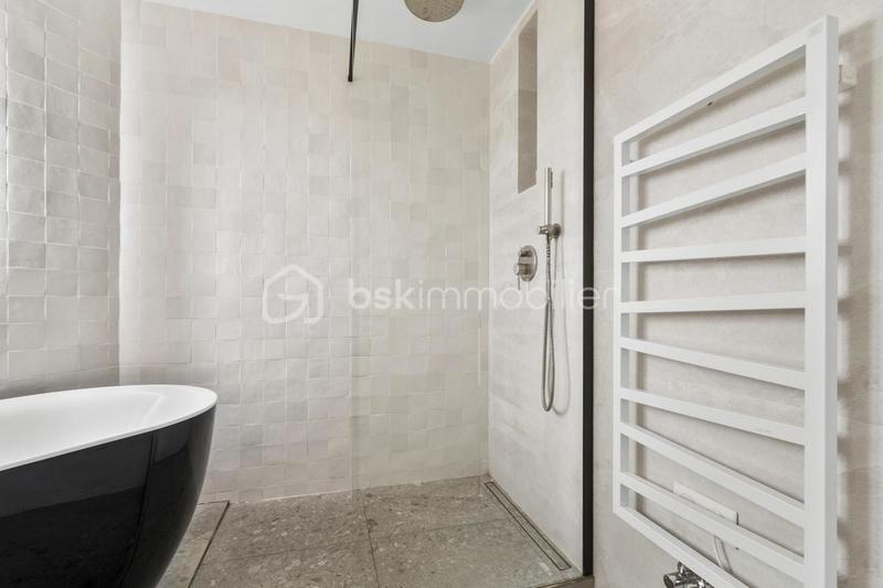 Appartement - 88 m² - 4 pièces