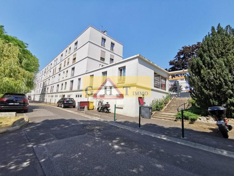 Appartement - 64 m² - 4 pièces