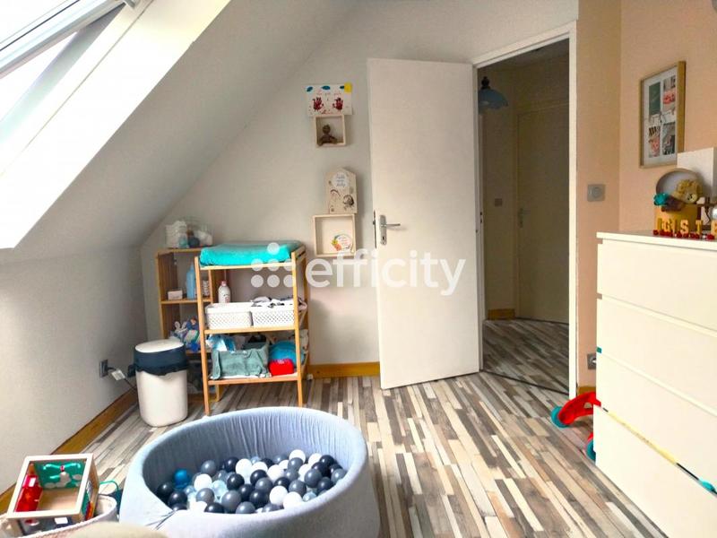 Maison - 93 m² - 5 pièces