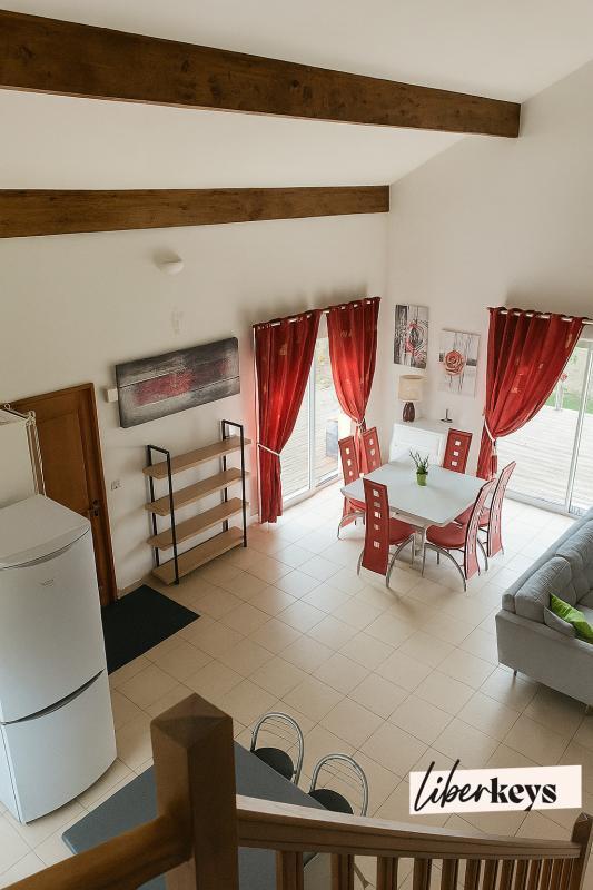 Maison - 218 m² - 8 pièces