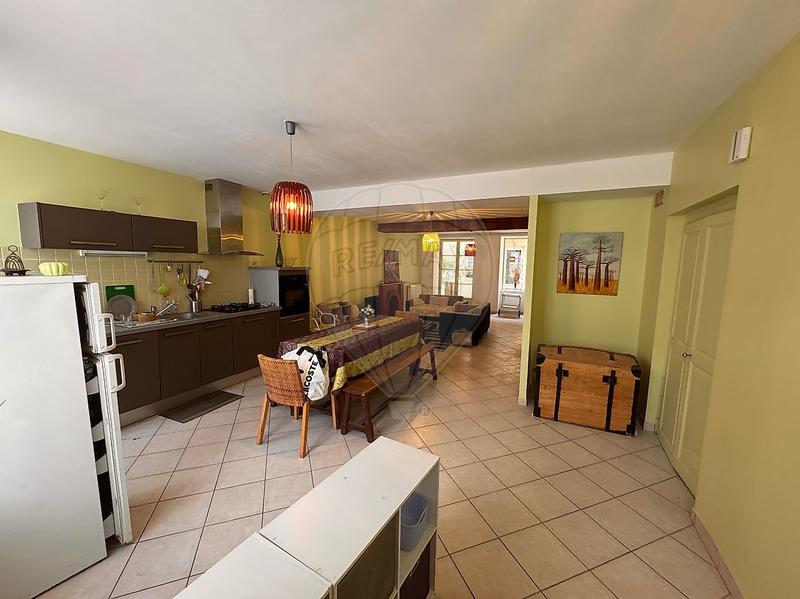 Maison - 156 m² - 6 pièces