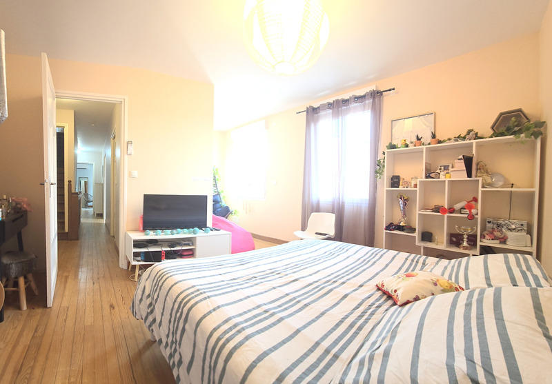 Maison - 145 m² - 5 pièces