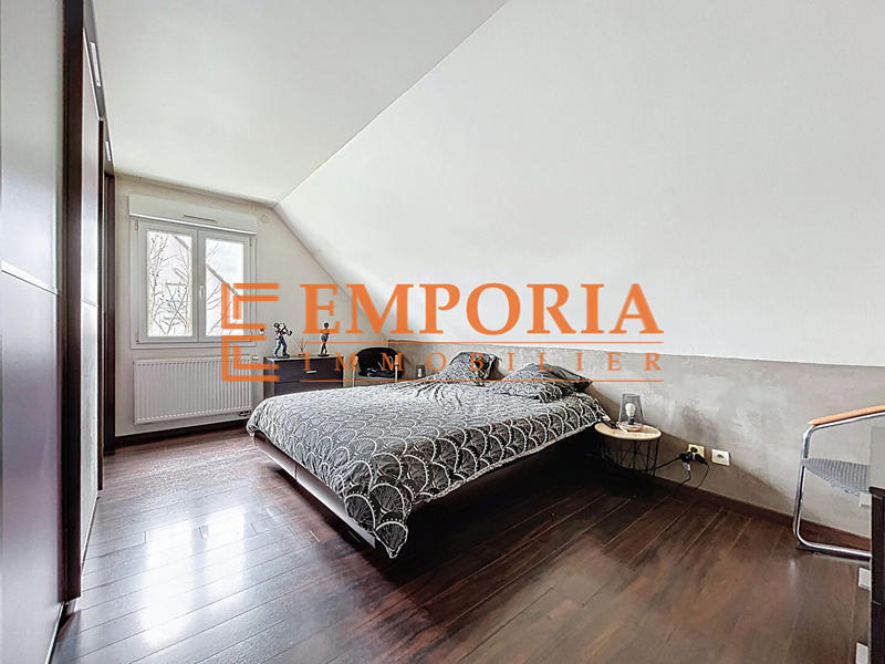 Maison - 105 m² - 6 pièces