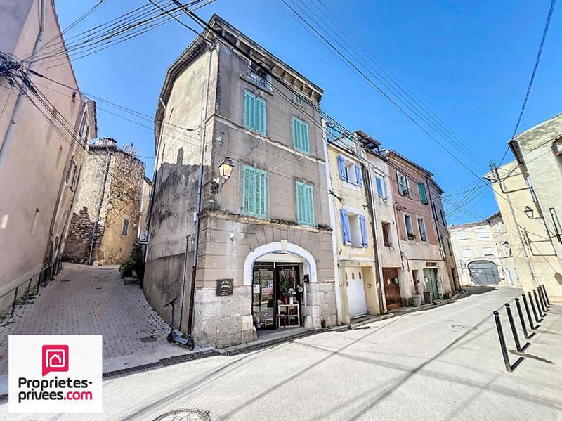 Immeuble - 220 m² - 9 pièces