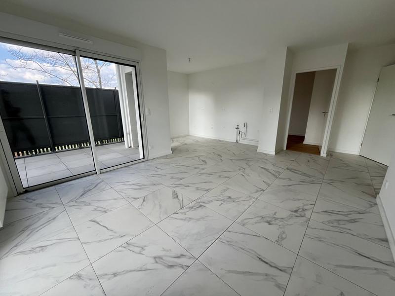 Appartement - 92 m² - 4 pièces