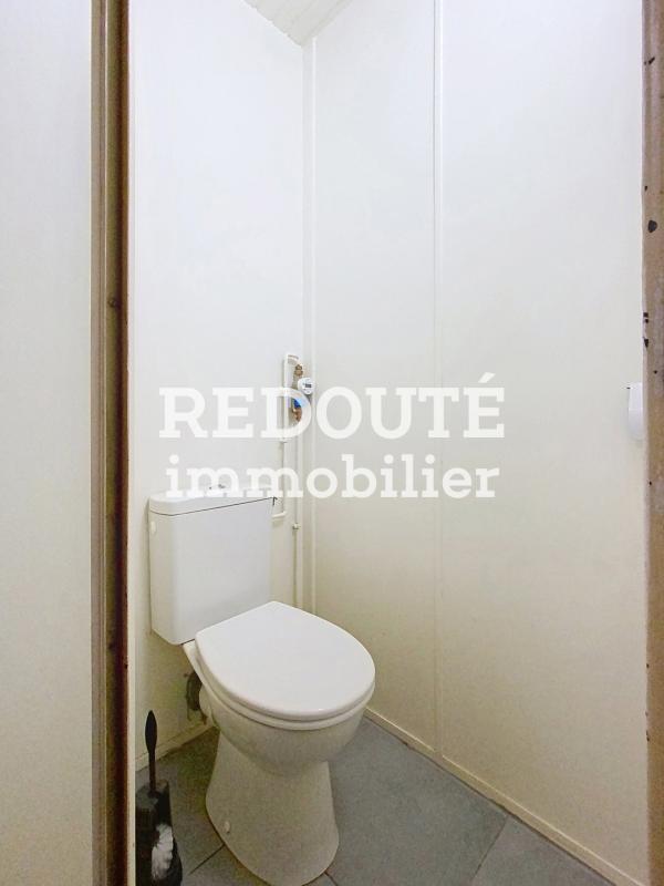 Studio - 11 m² - 1 pièce