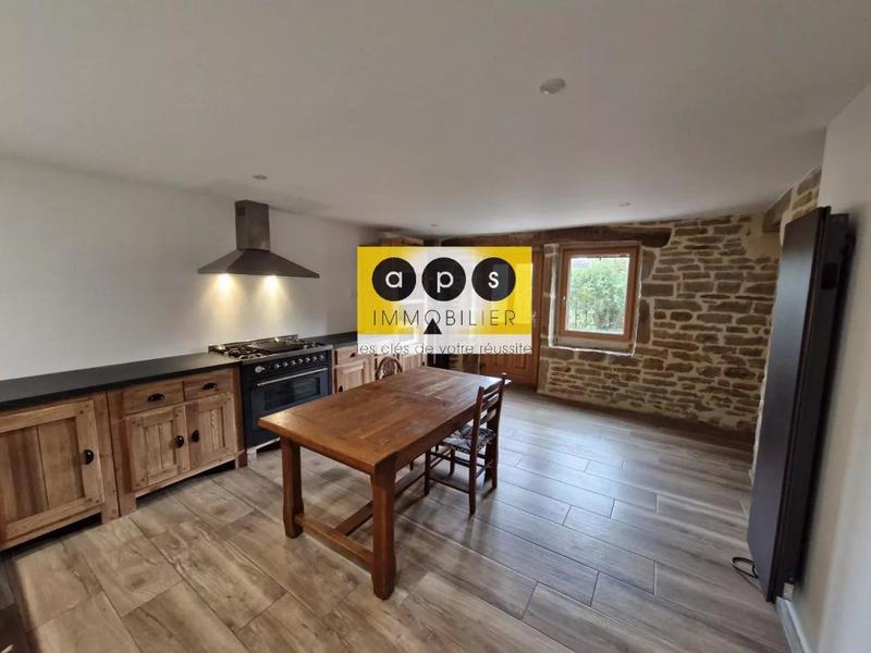 Maison en pierre - 132 m² - 5 pièces