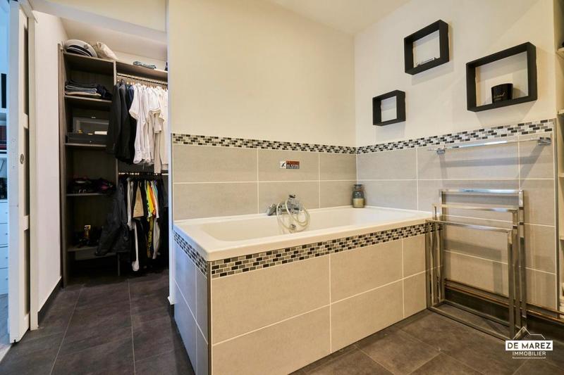 Loft - 104 m² - 3 pièces