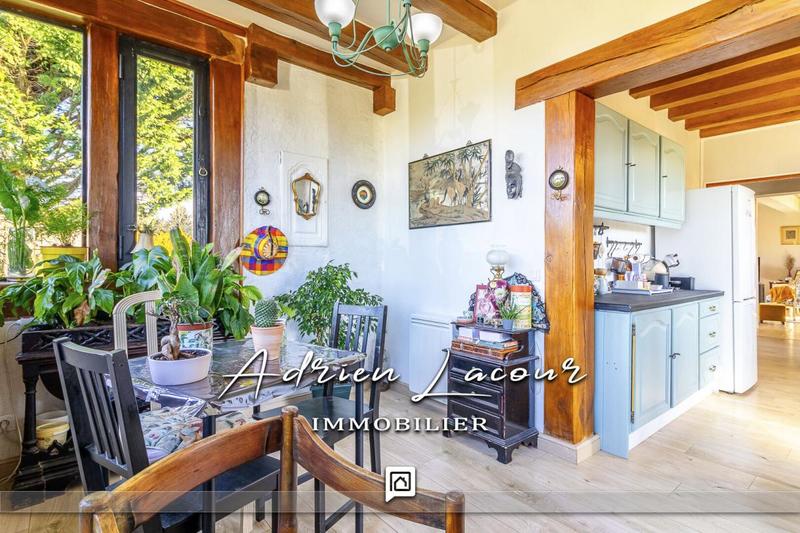 Maison - 141 m² - 6 pièces