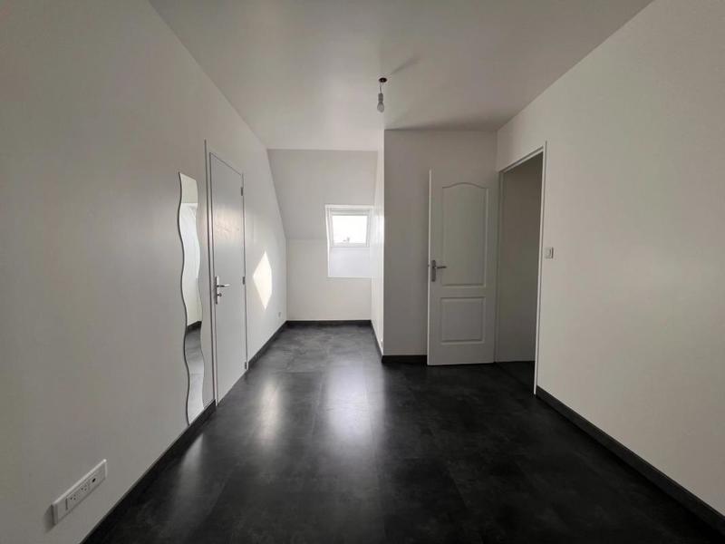 Maison - 84 m² - 5 pièces