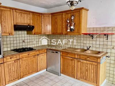 Maison - 90 m² - 6 pièces