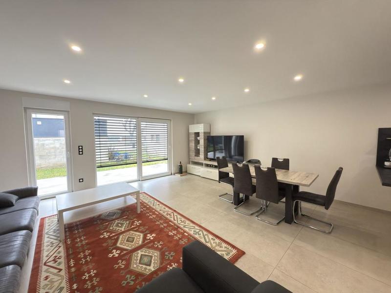 Maison traditionnelle - 135 m² - 5 pièces