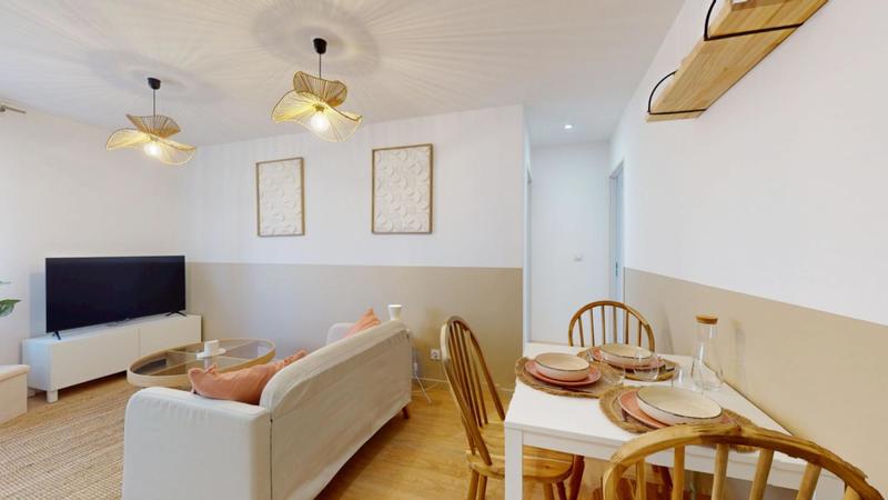 Appartement - 60 m² - 4 pièces