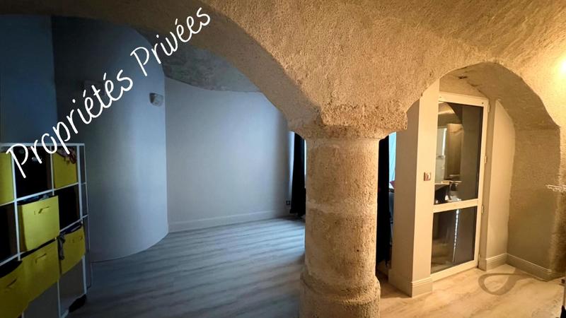 Appartement - 172 m² - 5 pièces
