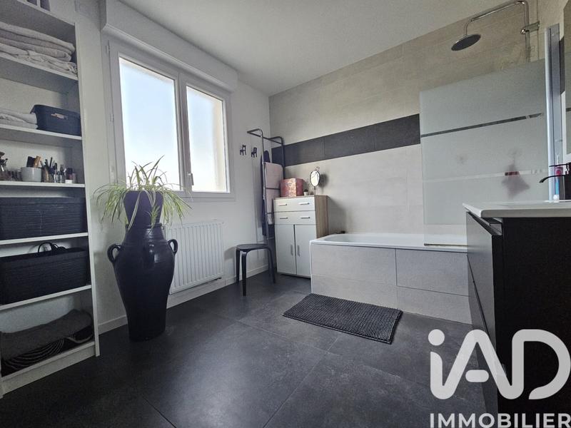 Maison - 124 m² - 6 pièces