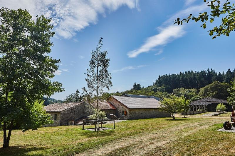 Corps de ferme - 199 m² - 6 pièces