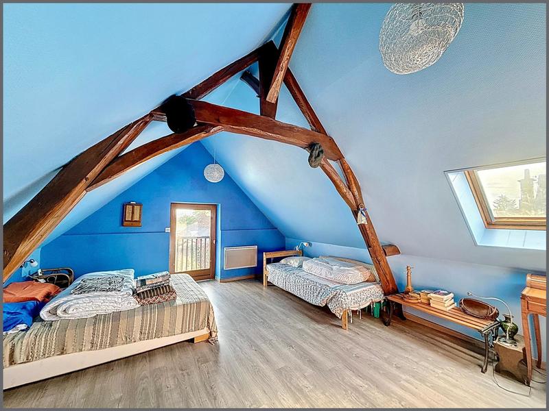 Maison - 105 m² - 5 pièces