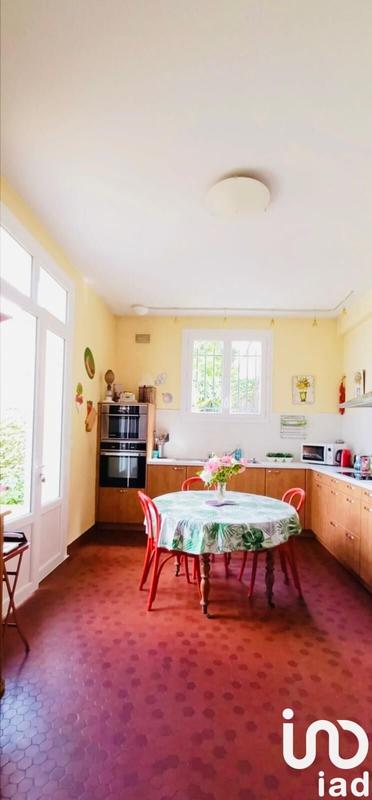 Maison de ville - 260 m² - 8 pièces