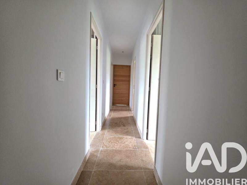 Maison - 200 m² - 5 pièces