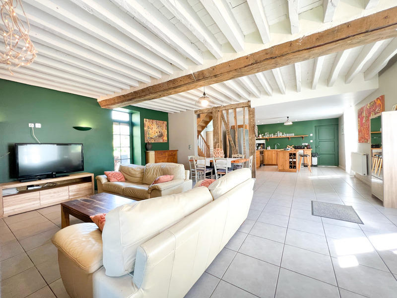 Bureau - 550 m² - 15 pièces