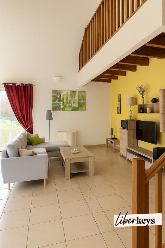 Maison - 218 m² - 8 pièces