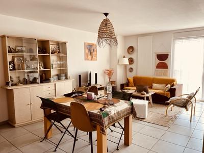 Appartement - 71 m² - 3 pièces