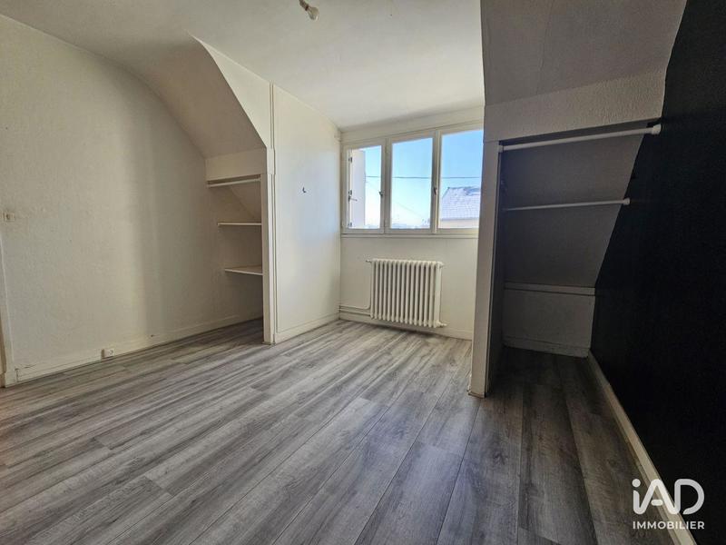 Maison - 93 m² - 4 pièces